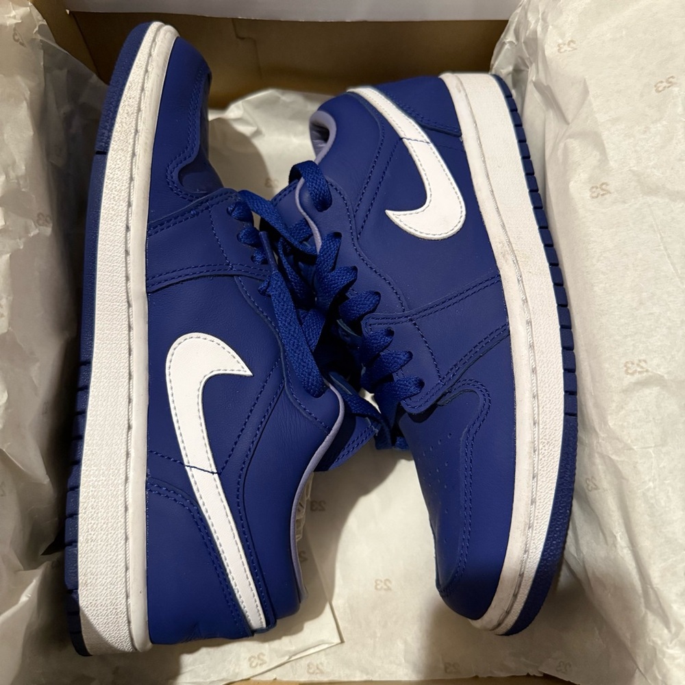 Jordan 1 Low Deep Royal Blue (Women's)